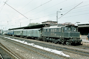 Elektro-Lok-Dia · 104 019 (E 04) - DB - Hbf. Rheine/Westf. - 1974