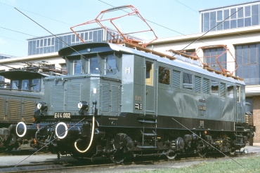 Elektro-Lok-Dia · E 44 002 (144) - DB - Aw München-Freimann