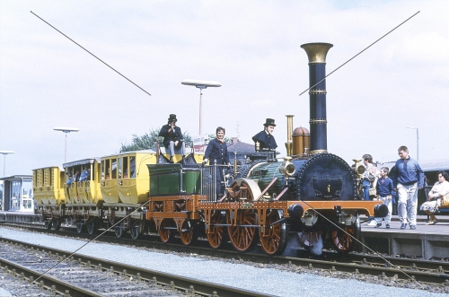 Dampflok-Dia ·  "ADLER" vor hist. Wagen - Nürnberg-Ost