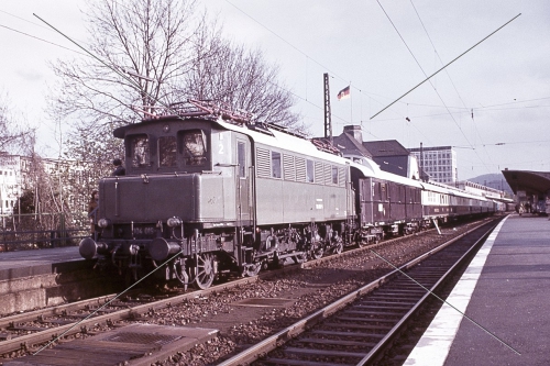Elektro-Lok-Dia · 104 019 (E 04) - DB - Hbf. Koblenz/Rhein